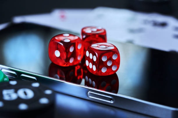 Customer support team assisting slot777 login players